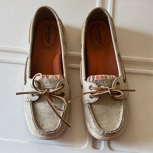 Women sperry top sider size 7.5